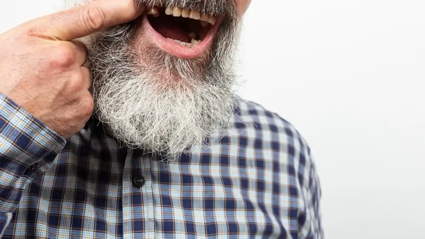 mơ rụng răng hàm trên